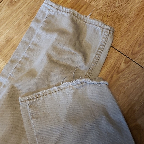 AEO tan 32x30 slim cut jeans - Picture 3 of 4